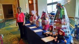Best Items for Silent Auction: Who Really Needs Them? Ideas